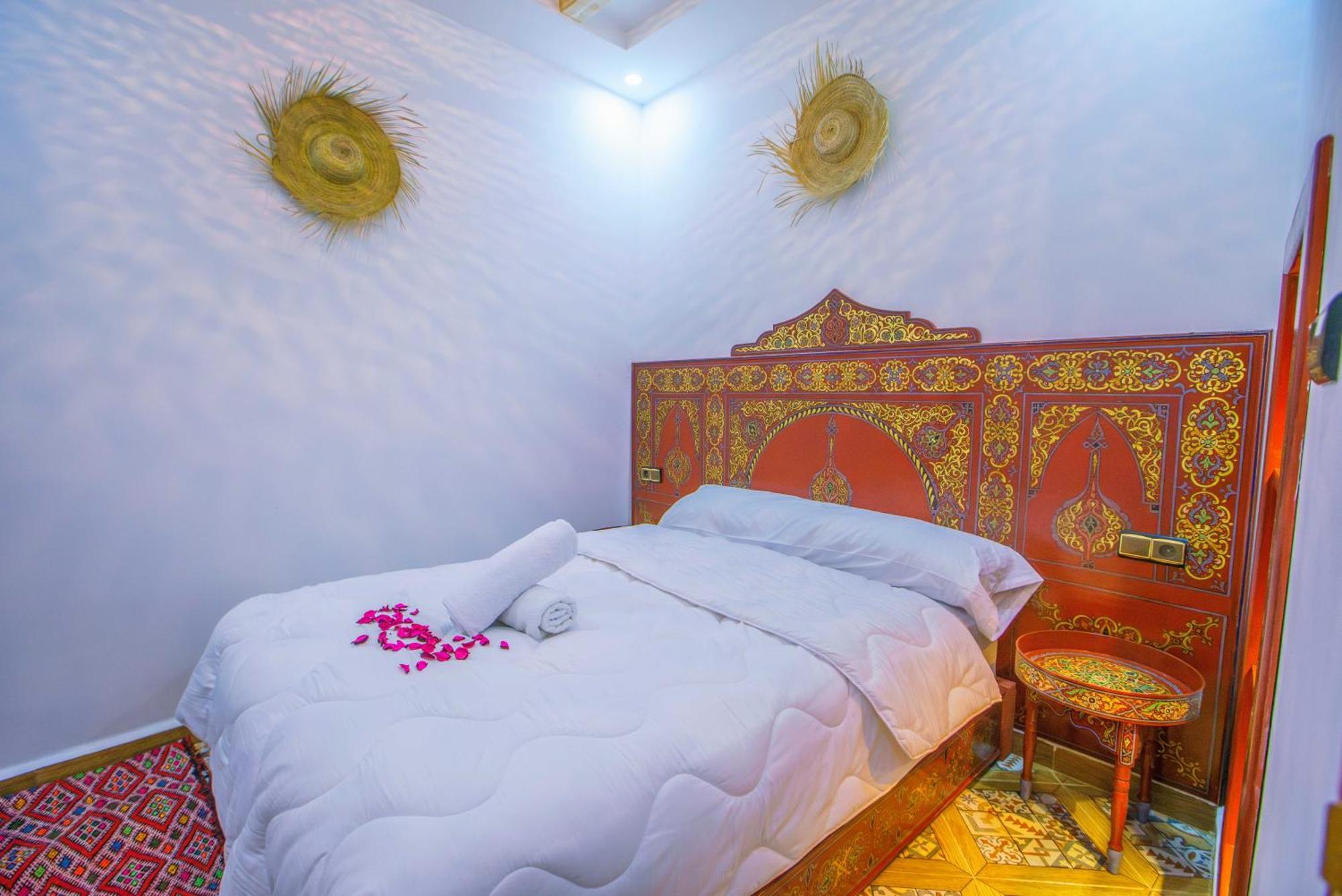 Dar Artisanat Hotel เชฟชาอูน ภายนอก รูปภาพ