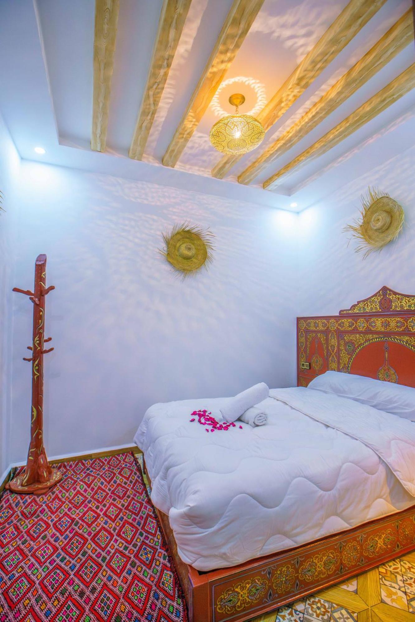 Dar Artisanat Hotel เชฟชาอูน ภายนอก รูปภาพ